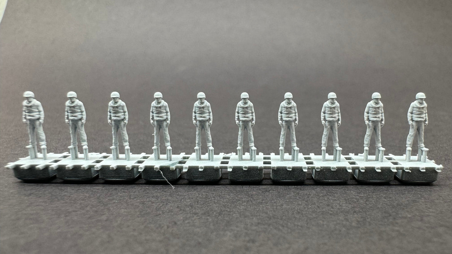 1/200 Scale USN Officers and Gunners Set