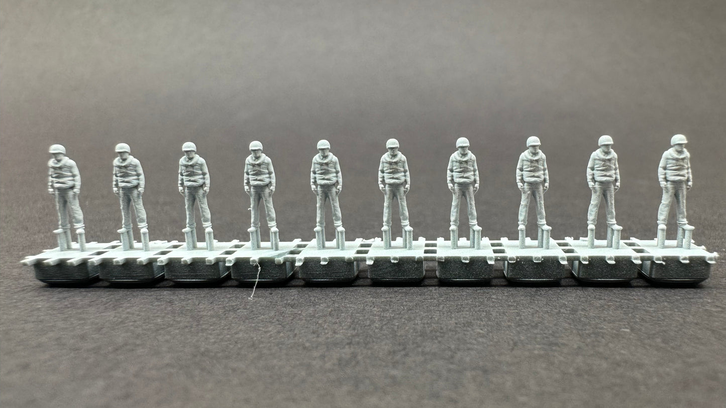 1/200 Scale USN Officers and Gunners Set