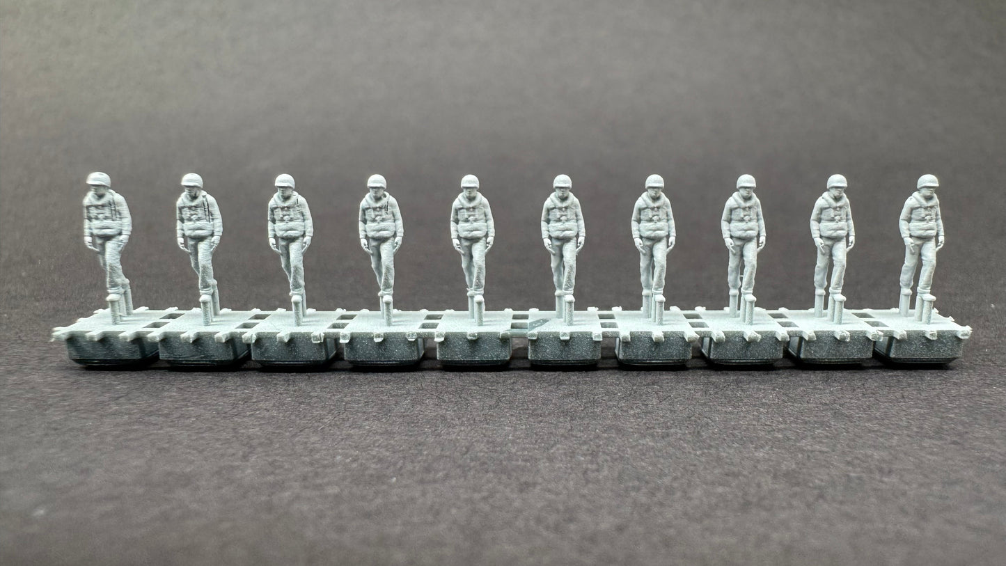 1/200 Scale USN Officers and Gunners Set