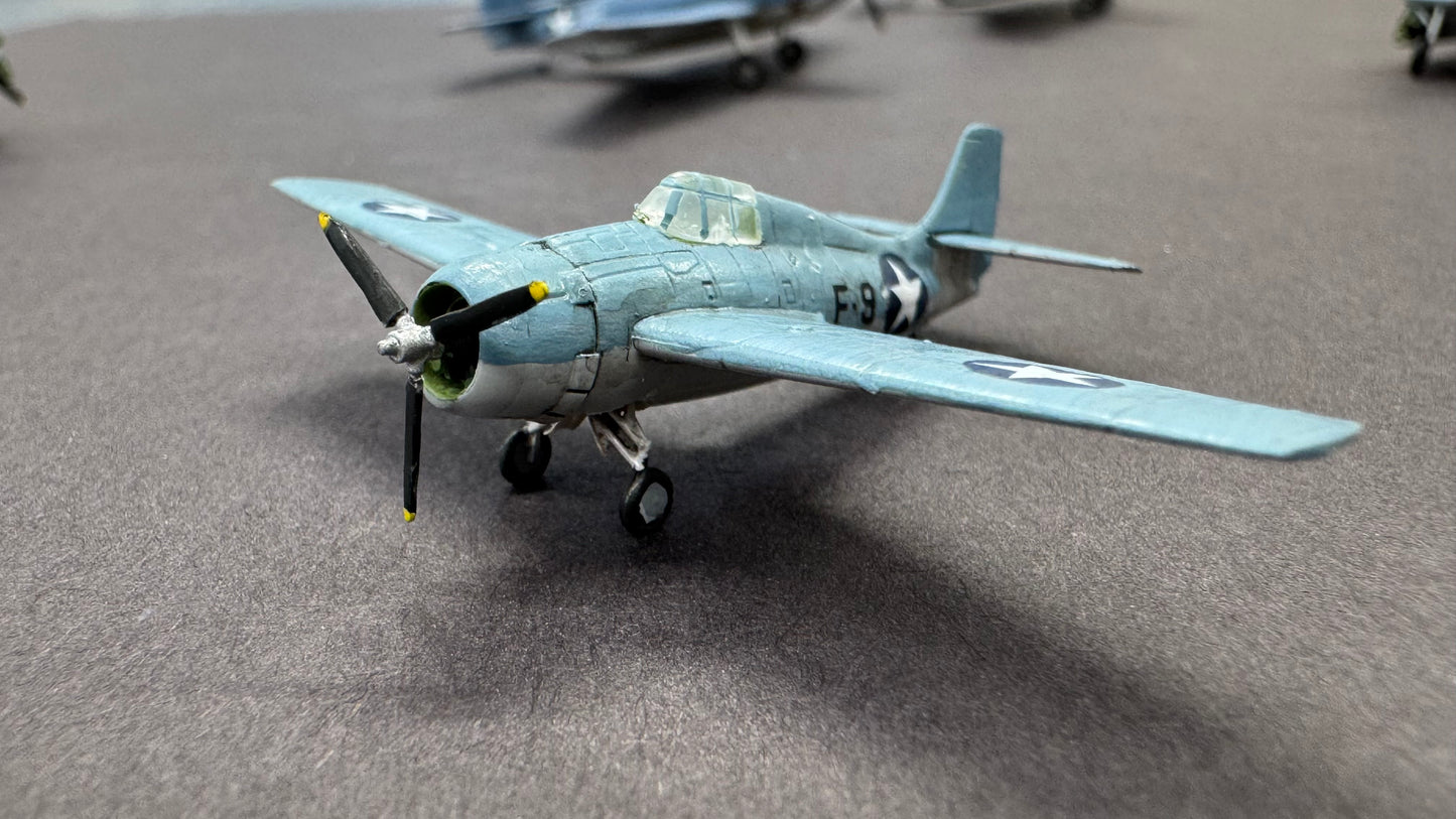 1/200 F4-F Wildcat Landing Gear - Trumpeter